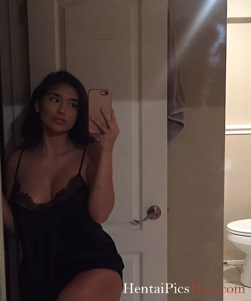 Chloe Medina Nude OnlyFans Leak Photo lJQDXnzy1P