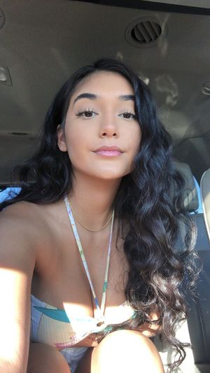 Chloe Medina OnlyFans Leak Picture - Thumbnail 7naL19pRhw