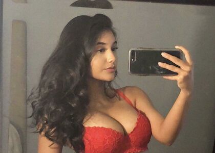 Chloe Medina OnlyFans Leak Picture - Thumbnail evtN4Y5s9n