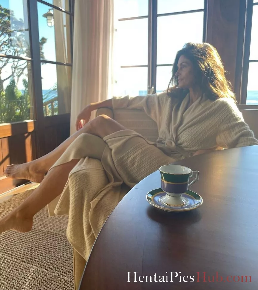 Cindy Crawford Nude OnlyFans Leak Photo PeCEXT1aS8