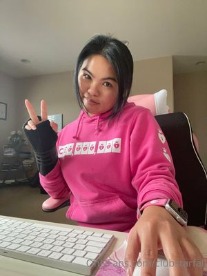 Cindy Starfall OnlyFans Leak Picture - Thumbnail twoXlsT4t7