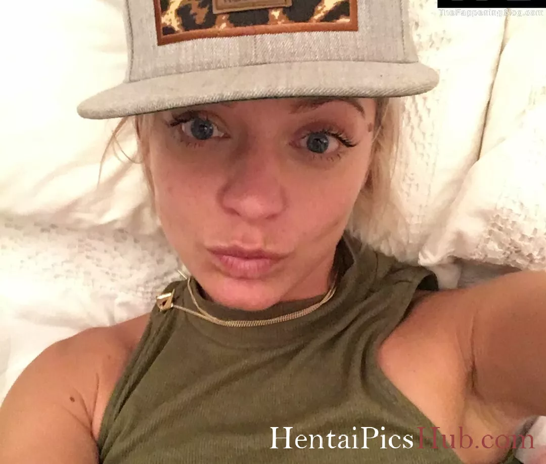 Claire Hutchings Nude OnlyFans Leak Photo rjhw0DtpmL