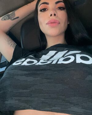 Claudia Guajardo OnlyFans Leak Picture - Thumbnail KEabfuaQOZ