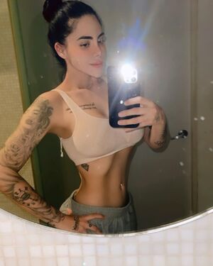 Claudia Guajardo OnlyFans Leak Picture - Thumbnail blkP9n318V