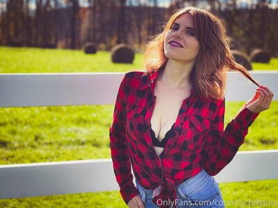 Country Christina OnlyFans Leak Picture - Thumbnail 5pBU9O0FkN