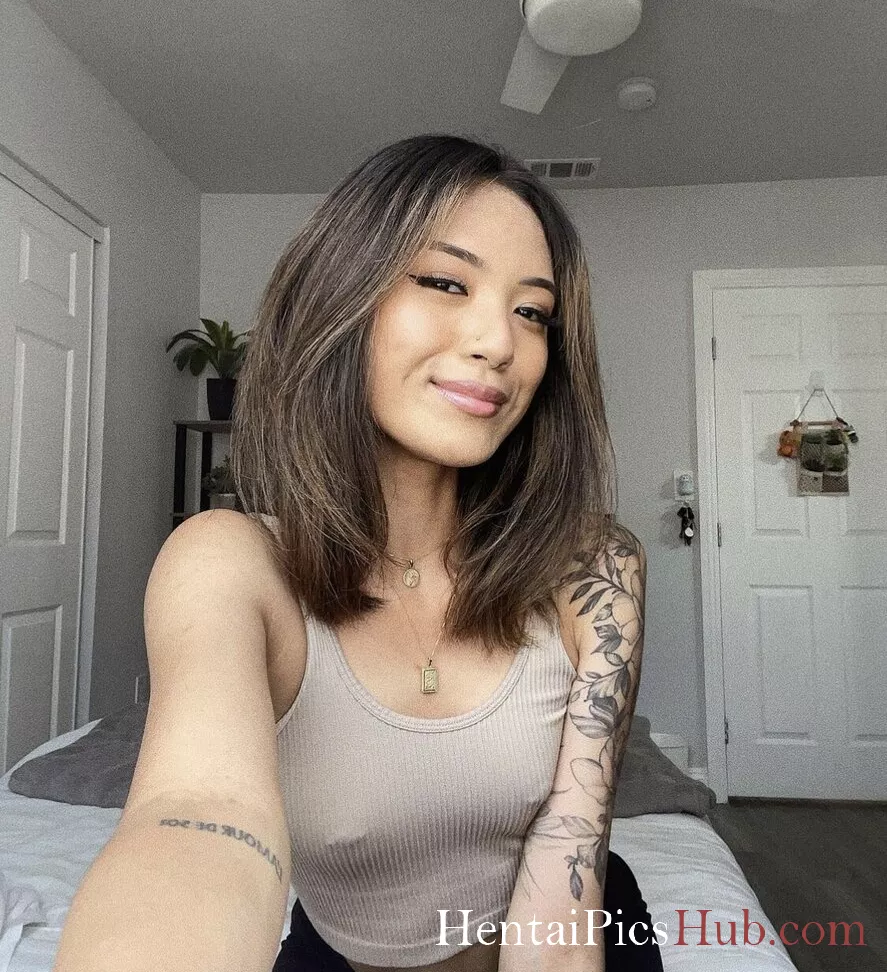 Crybabyiris Nude OnlyFans Leak Photo 44mSBsCbn6