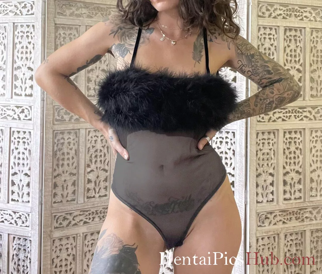 Depop Wins Nude OnlyFans Leak Photo 8r59sf0kEi