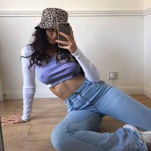 Depop Wins OnlyFans Leak Picture - Thumbnail aPMyM40XWp