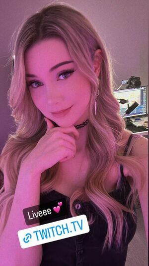 Dizzykitten OnlyFans Leak Picture - Thumbnail uT4ZCFeHki