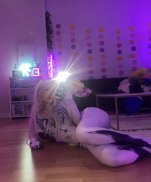 Dollblush OnlyFans Leak Picture - Thumbnail 8xTYps050h