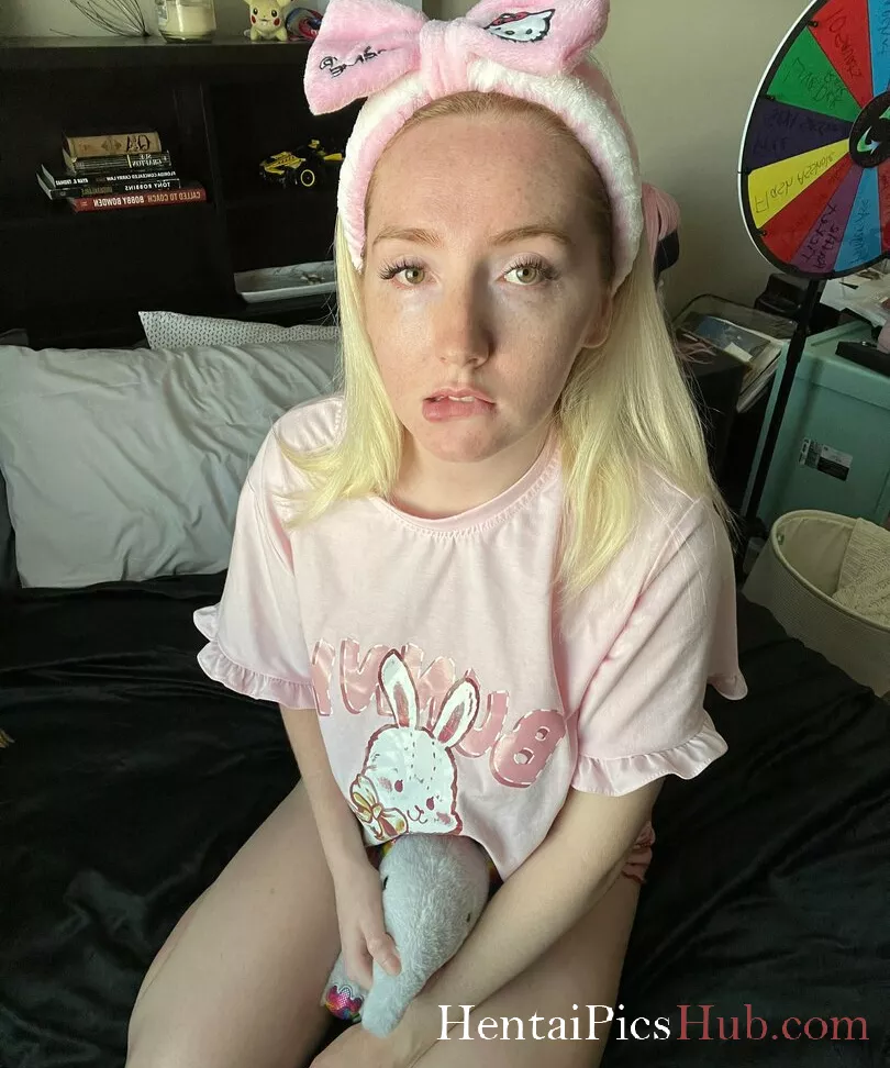 Eevee Bee Nude OnlyFans Leak Photo 05lMJ9eEYA