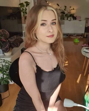 Elina Twich OnlyFans Leak Picture - Thumbnail VKtjZNs0ix