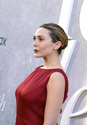 Elizabeth Olsen OnlyFans Leak Picture - Thumbnail 8p7n3AWZFZ