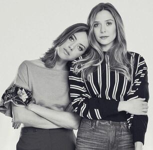 Elizabeth Olsen OnlyFans Leak Picture - Thumbnail EotOeGGNm2