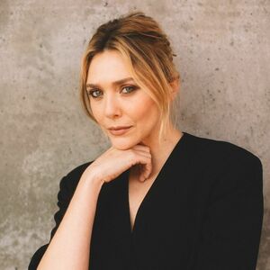 Elizabeth Olsen OnlyFans Leak Picture - Thumbnail TwYkLZ3ztR