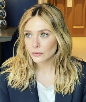 Elizabeth Olsen OnlyFans Leak Picture - Thumbnail watW6cX5Mo