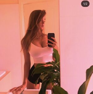 Ella Grace Cervetto OnlyFans Leak Picture - Thumbnail LWBPjiGSQv