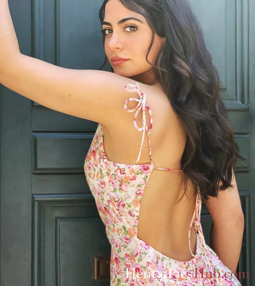 Emeraude Toubia Nude Onlyfans Leak Photo Idnicahs N
