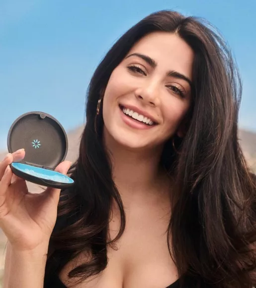 Emeraude Toubia OnlyFans Leak Picture - Thumbnail fUSl2zDrk2