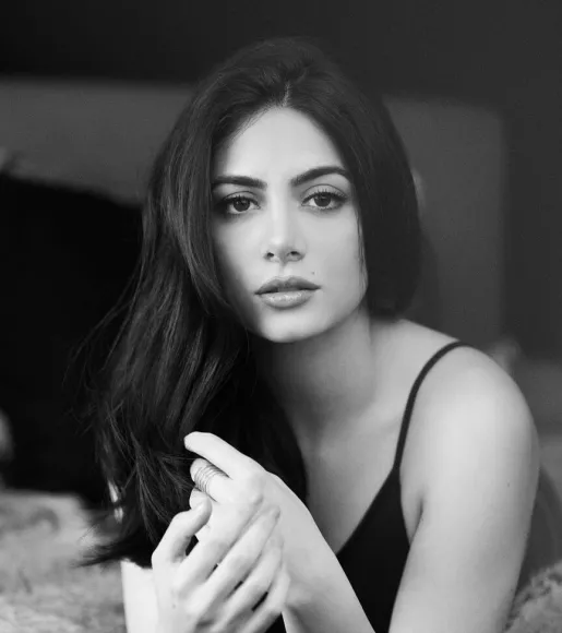 Emeraude Toubia OnlyFans Leak Picture - Thumbnail xxzJh7gKLS