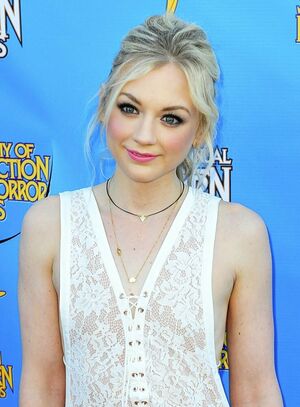 Emily Kinney OnlyFans Leak Picture - Thumbnail QGMJBNHr9F