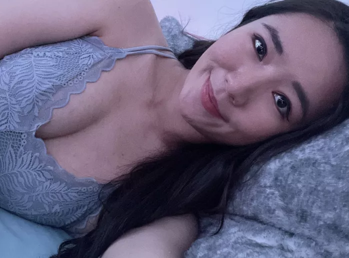 Emily Wang OnlyFans Leak Picture - Thumbnail 1oeJxquvEd