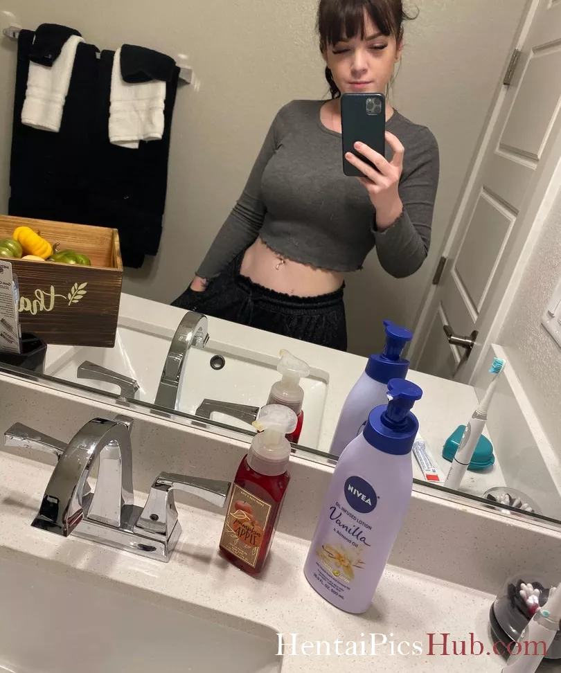 Emilylynne Nude OnlyFans Leak Photo y2uADkzqSQ