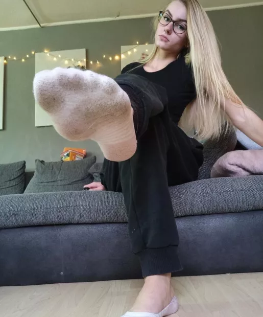 Emmysfeetandsocks OnlyFans Leak Picture - Thumbnail OqMpkC5Bu0