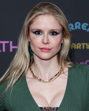 Erin Moriarty OnlyFans Leak Picture - Thumbnail 0O1eNkPm6C