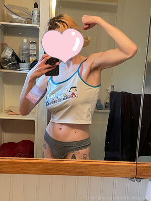 Ethereallovebug OnlyFans Leak Picture - Thumbnail RDClF9VhbU