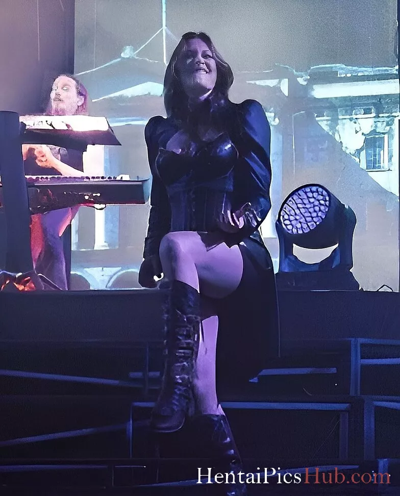 Floor Jansen Nude OnlyFans Leak Photo 5mIVhqr1wD