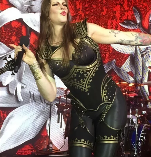 Floor Jansen OnlyFans Leak Picture - Thumbnail egEIO3y6WP