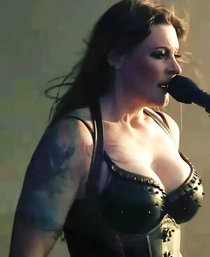 Floor Jansen OnlyFans Leak Picture - Thumbnail r38YbexO9o