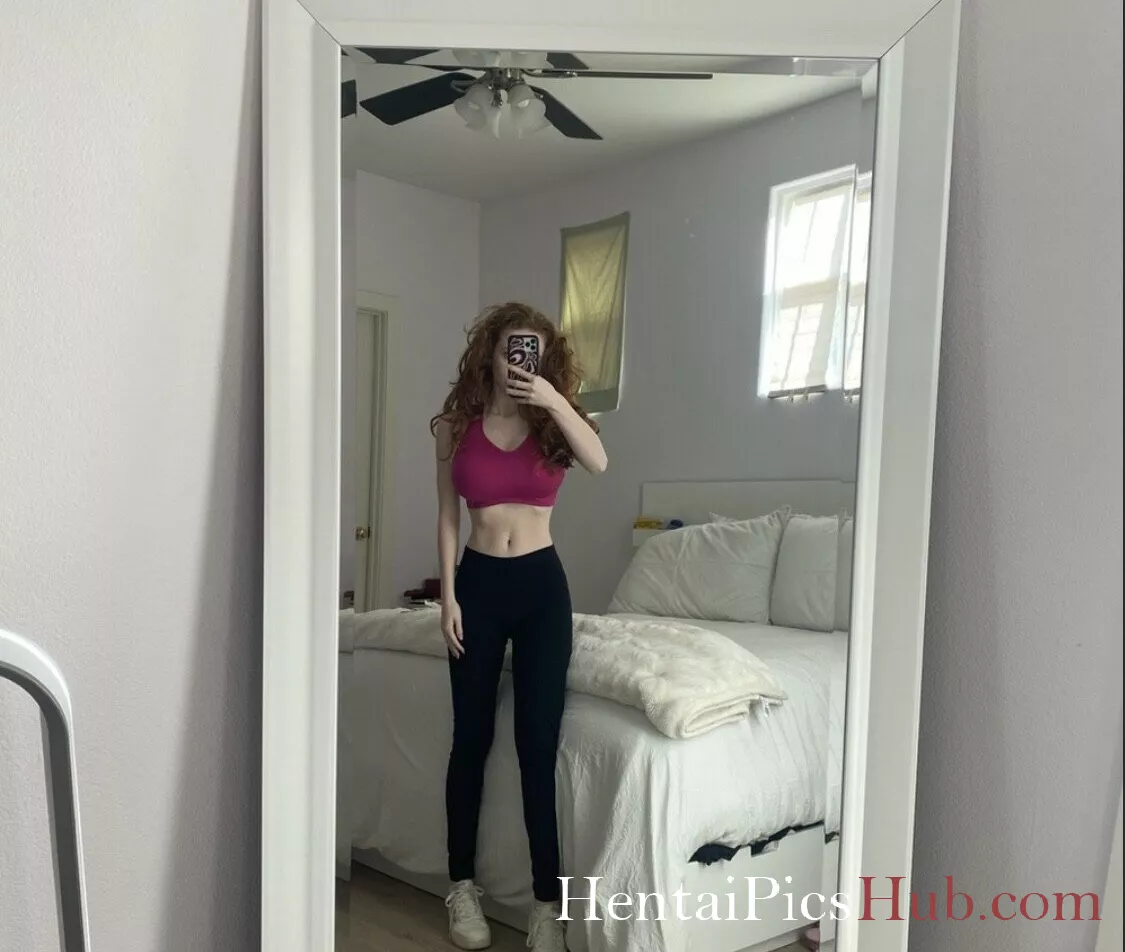 Francesca Capaldi Nude OnlyFans Leak Photo MgkdGYiQ1Y