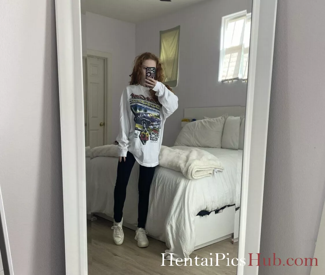 Francesca Capaldi Nude OnlyFans Leak Photo ZftWyXSU5n