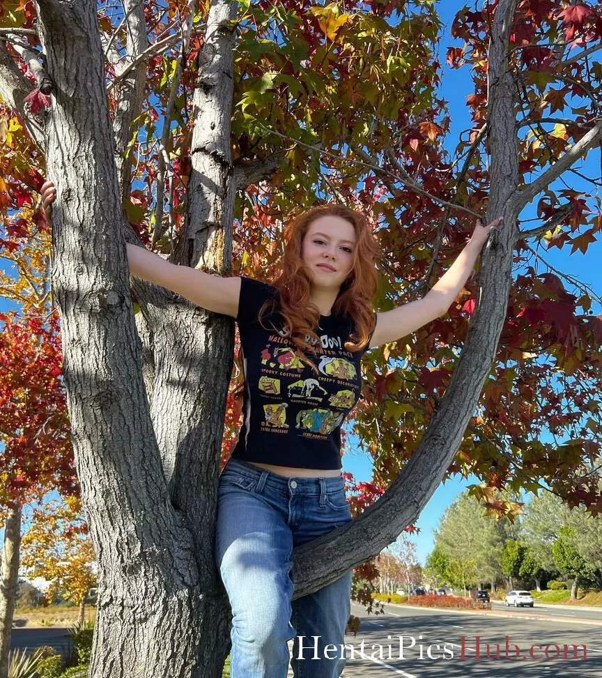 Francesca Capaldi Nude OnlyFans Leak Photo eFes4uxiKt