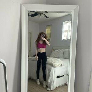 Francesca Capaldi OnlyFans Leak Picture - Thumbnail MgkdGYiQ1Y