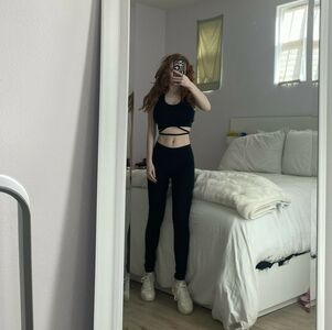 Francesca Capaldi OnlyFans Leak Picture - Thumbnail T85hT2DGz9