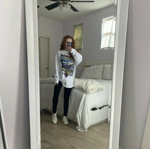 Francesca Capaldi OnlyFans Leak Picture - Thumbnail ZftWyXSU5n