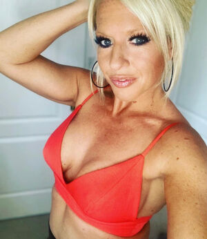 Gail Emms OnlyFans Leak Picture - Thumbnail yRVVHTU8bH