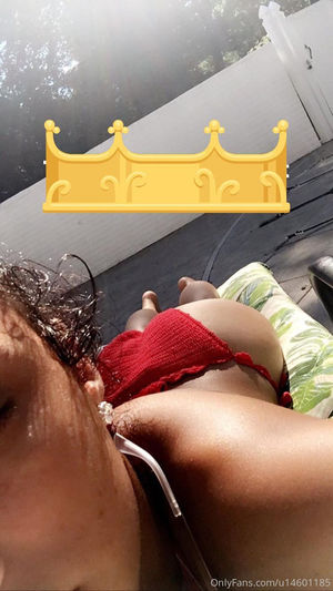 Goldenariana OnlyFans Leak Picture - Thumbnail mSPBe8X0C2