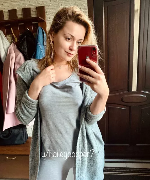 Hailey Cooper OnlyFans Leak Picture - Thumbnail ekanCYsRbW