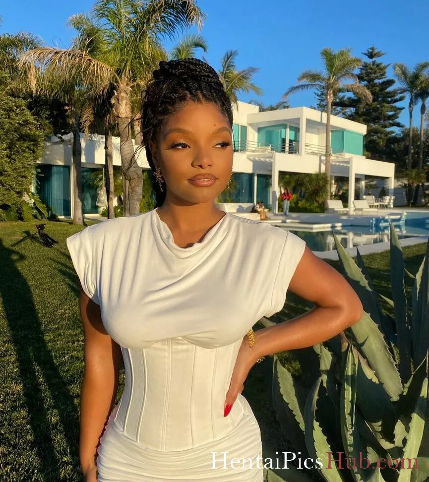 Halle Bailey Nude OnlyFans Leak Photo Zx8diYAELo