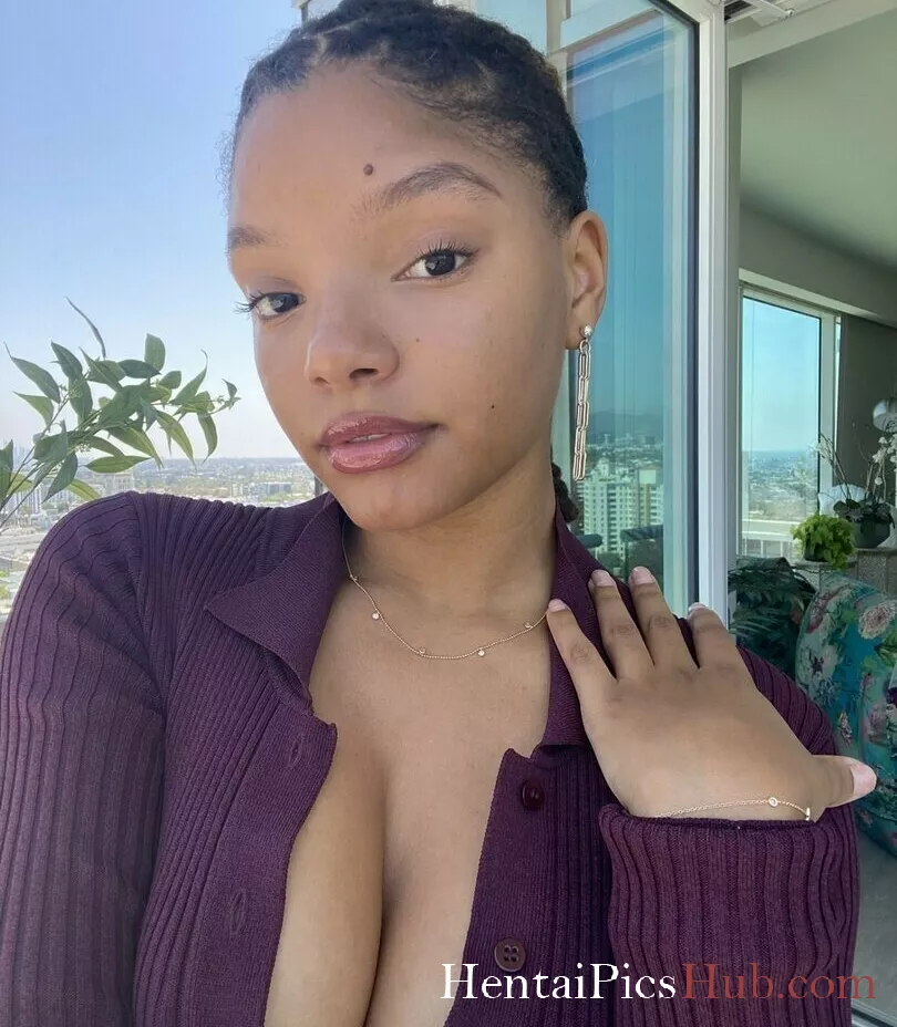 Halle Bailey Nude OnlyFans Leak Photo lNJp859gH1