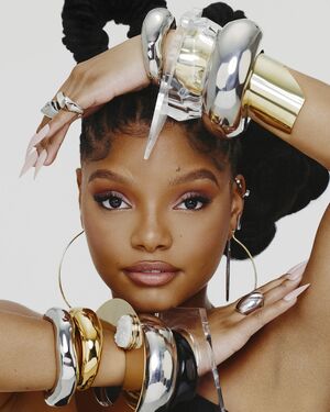 Halle Bailey OnlyFans Leak Picture - Thumbnail OguRnRwyJl