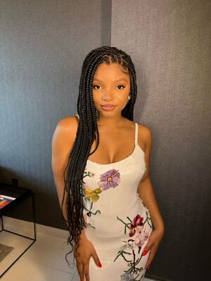 Halle Bailey OnlyFans Leak Picture - Thumbnail PF83XHsjiD