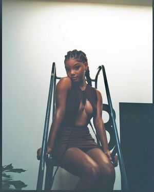 Halle Bailey OnlyFans Leak Picture - Thumbnail VmEMcDAlgv