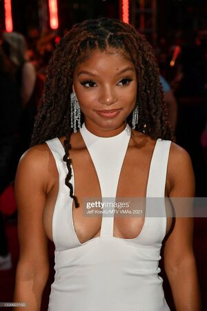 Halle Bailey OnlyFans Leak Picture - Thumbnail XaxzHdGNSA