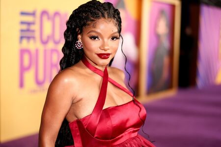 Halle Bailey OnlyFans Leak Picture - Thumbnail rUbF6wW4qM