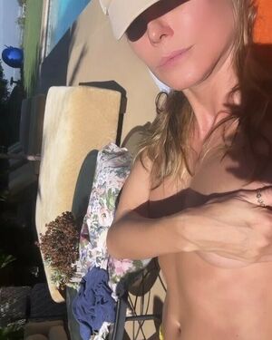 Heidi Klum OnlyFans Leak Picture - Thumbnail GVCFkcqPCB